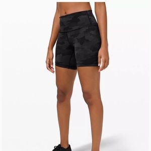 Lululemon wunder trains